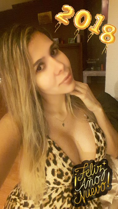 Feliz a&ntilde;o mis amores💋💋💋 https://t.co/PkvKZk4v6p<a href="/tag/onlyfansgirl"class="tags"><span>#onlyfansgirl</span></a>