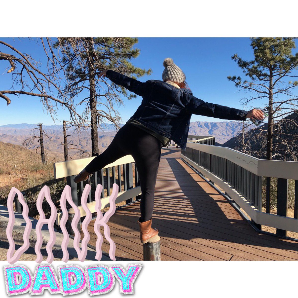 caitlynissmelly's tweet photo. This one is cooler #dankdaddy https://t.co/Qmbhi9cTFN