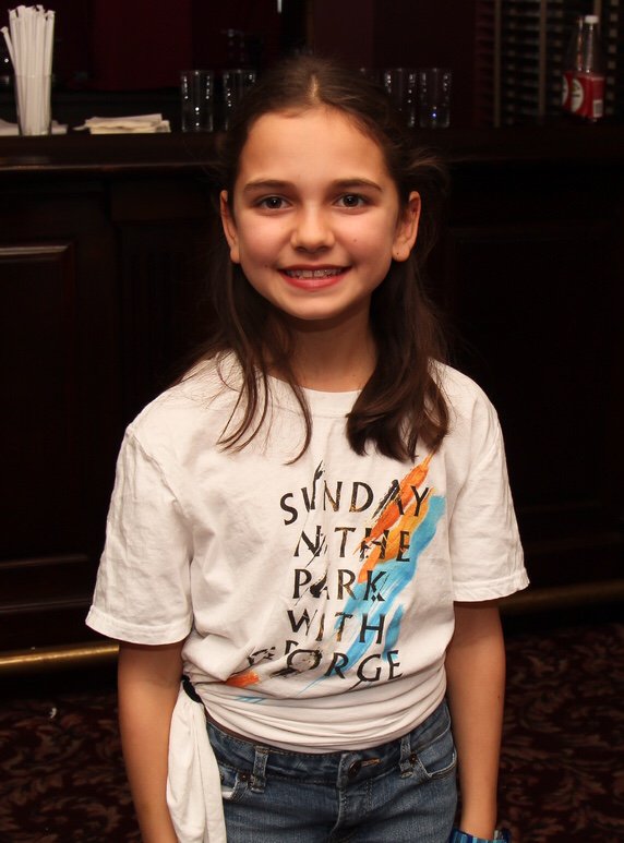 “Olaf!”

🌸Daughter of Kristoff and Anna
🌸No Ships (9 years old)
🌸Beaties with Olaf
🌸A combination of her father and mother (personality wise)
🌸RT?