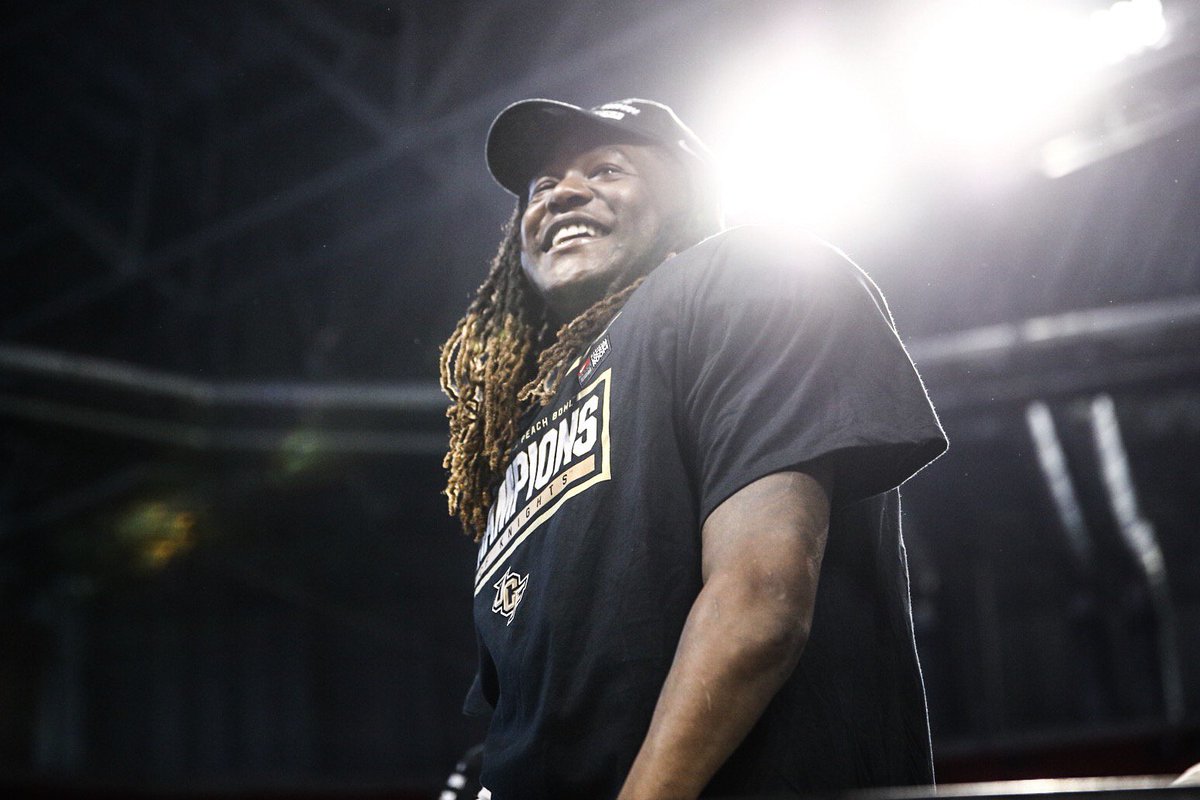 Shaquemgriffin's tweet photo. 😁 13-0!! #AgainstAllOdds #ChargeOn https://t.co/ezfOIJGdQc