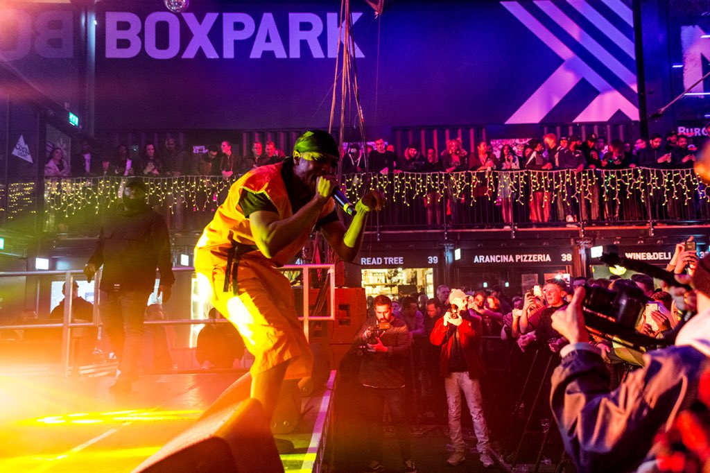 ItsOfficialNA's tweet photo. @JmeBBK @TheEskimoDance #happy2018 
📸 by https://t.co/MIira8f4Pr https://t.co/IMdbBzGlZc