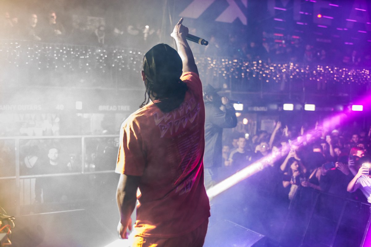ItsOfficialNA's tweet photo. @JmeBBK @TheEskimoDance #happy2018 
📸 by https://t.co/MIira8f4Pr https://t.co/LdYoG4gkFq