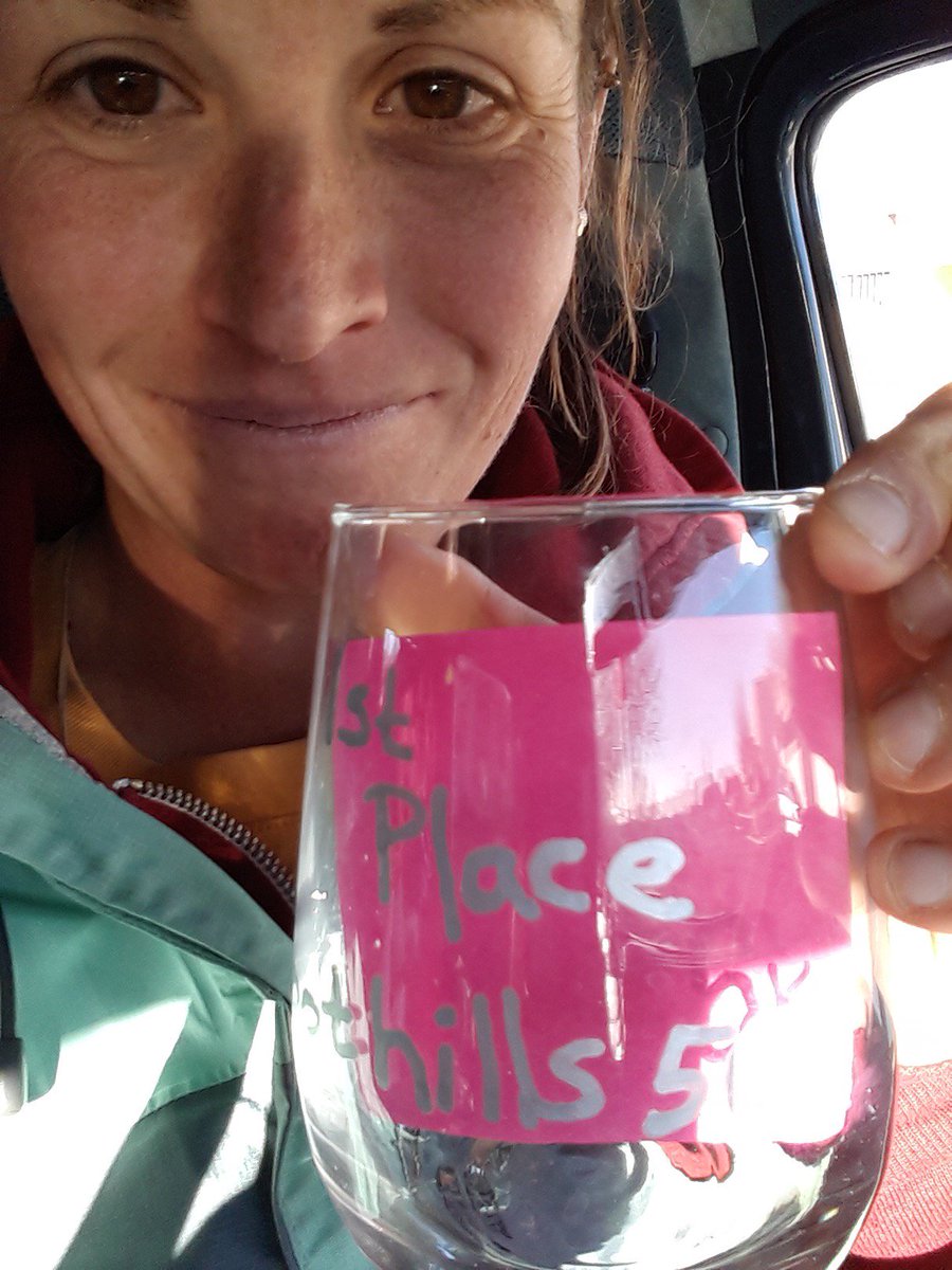 jennpasiciel's tweet photo. #2018Resolution: Win all the races!! J/k, more like just stretch more for goodness sakes.  #HappyNewYears y'all and thanks for the great run #Albuquerque https://t.co/jiao2Ybuw9