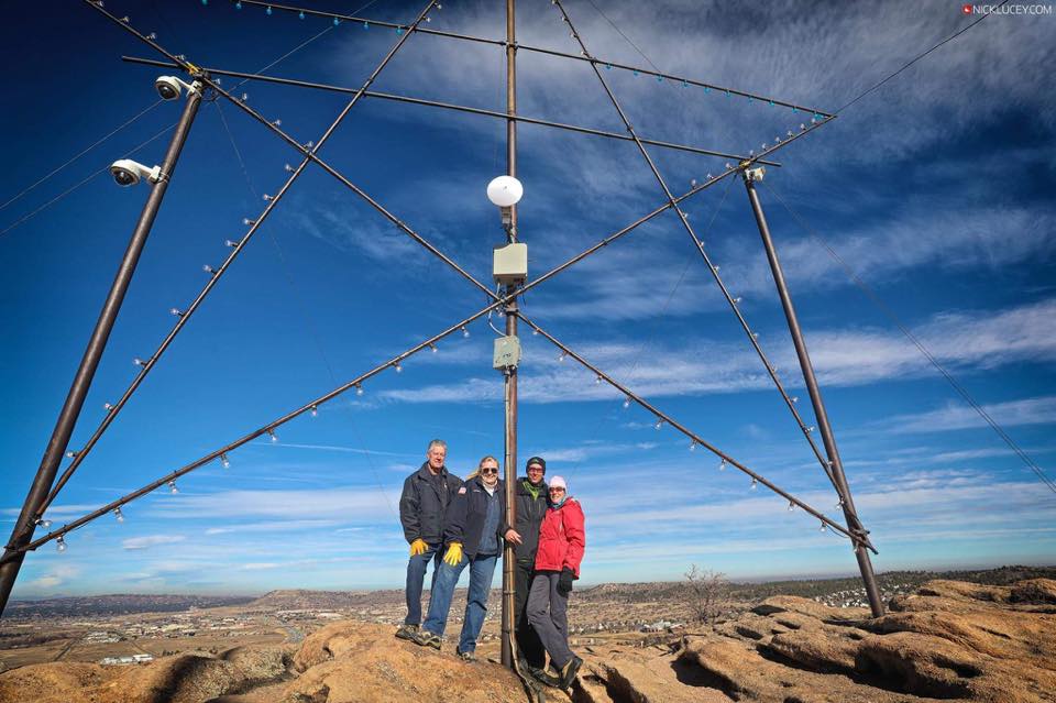 CastleRockFF's tweet photo. CRFD has maintained the star on top of the rock for decades. Today, we pay tribute to Deputy Zack Parrish by changing the horizontal bulbs from white to blue to create a “Thin Blue Line”. @dcsheriff @9NEWS @DenverChannel @CBSDenver @KyleClark @DA18th @NickLuceydotcom @KDVR https://t.co/k1b0AES7bH