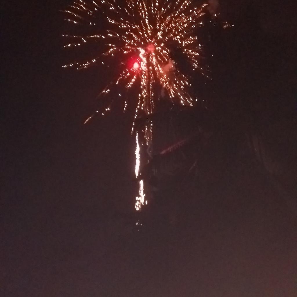 TabatingaArte's tweet photo. Réveillon na Praia Tabatinga #reveillon  #praiadetabatinga https://t.co/6hEz2K1Rau