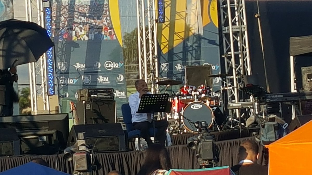dennydrullard's tweet photo. En el mensaje con el tema #ModeloFalso el Pastor @EzequielM_R #BatalladelaFe2018 #fb https://t.co/lBrlLxCGEb