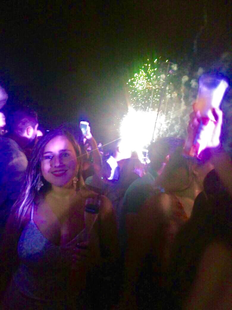 ericaxavier's tweet photo. ✨🍾🥂#bemvindo2018 https://t.co/RhsVejvLcO