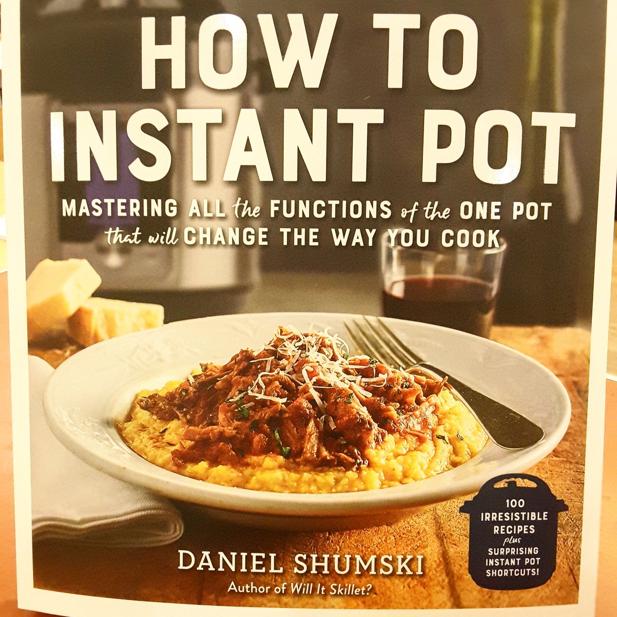 BNAUGUSTA's tweet photo. Who got an instant pot?
#newyearnewyou #barnesandnoble #barnesandnobleaugusta #cookbooks #instantpot #newrecipes #newyearresolutions #BNinspired https://t.co/cPvufn7KoW