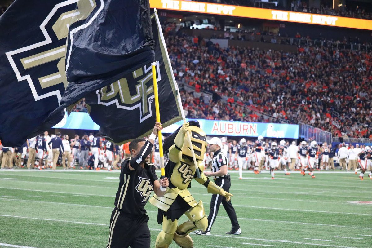 UCFKnightNews's tweet photo. KNIGHTS WIN! KNIGHTS WIN! 

No. 12 UCF takes down No. 7 Auburn 34-27 to become Peach Bowl Champions!

THE PERFECT SEASON! https://t.co/0lpJiiBoYI