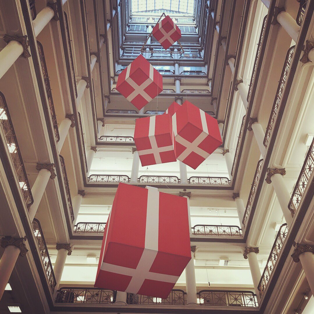 MaryTherese's tweet image. Holiday season complete 🎄✨ Lunch @Macys #WalnutRoom. #HappyNewYear!