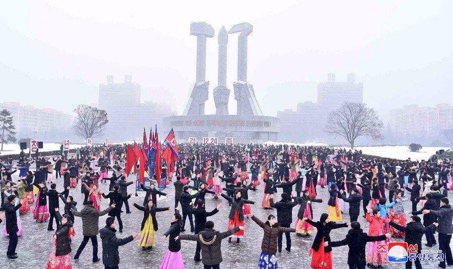 SunnyPyongyang tweet picture