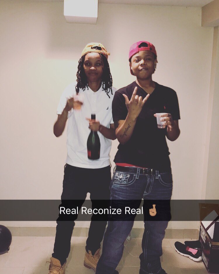 KingDrizzyJayy's tweet photo. 2018 🤞🏽 https://t.co/mfbhSm1nnw