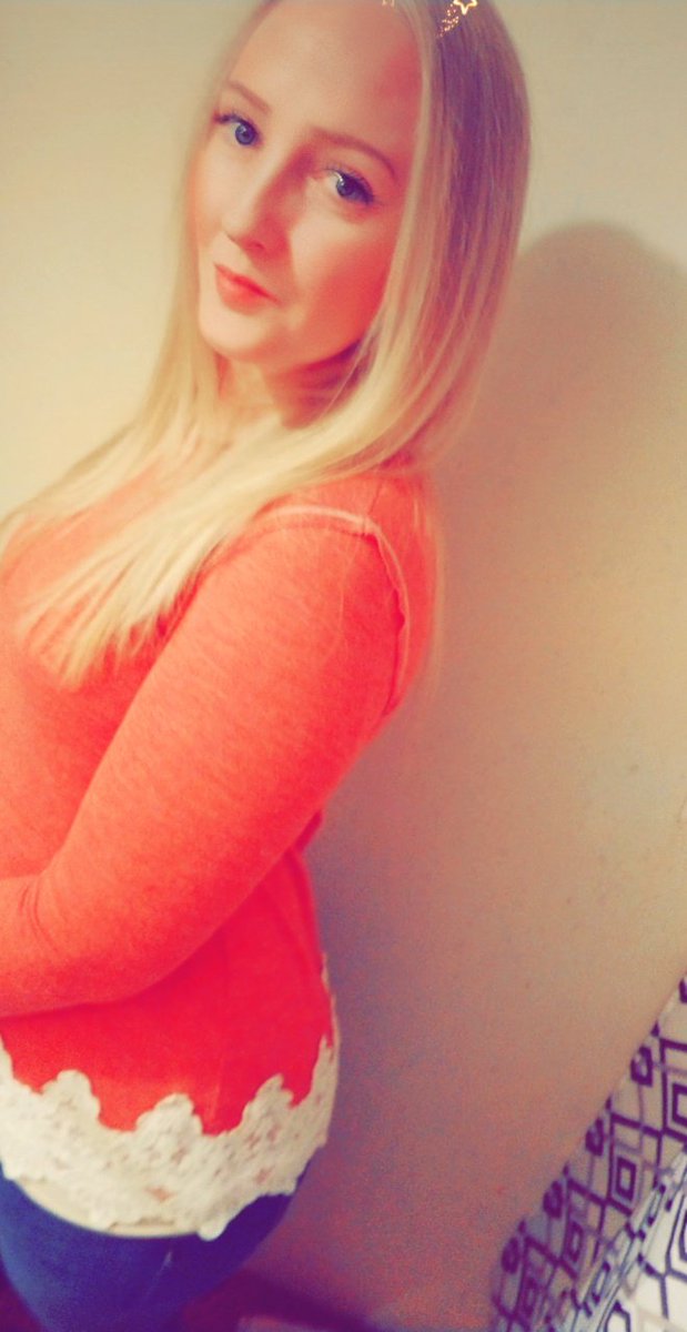 LoveyStar's tweet photo. #HappyNewYear everyone! #NewYear NOT #NewMe rather a #Better #Learning #Growing #LookingForwardOnly #MovingFoward #GodLoving #Focused #Motivated #Woman ππ€£πππππ€πππΌππΌπͺπ #NoExcuses #MotivationalMonday #2018 #TheYearOfMe #January1st thru #December31st 24/7 #365 #365Days https://t.co/szVxiE8kd6