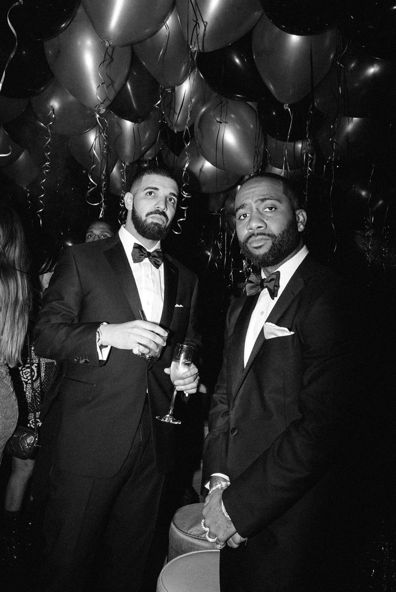 RodneyPinz's tweet image. 2018 More Life 
#Drake #2018 #JasPrince #Ovo