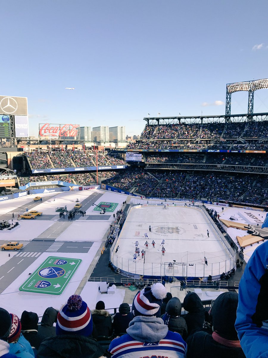 AVerret20's tweet photo. Great time at the #WinterClassic @NYRangers @NHL https://t.co/I1BBR58iLT
