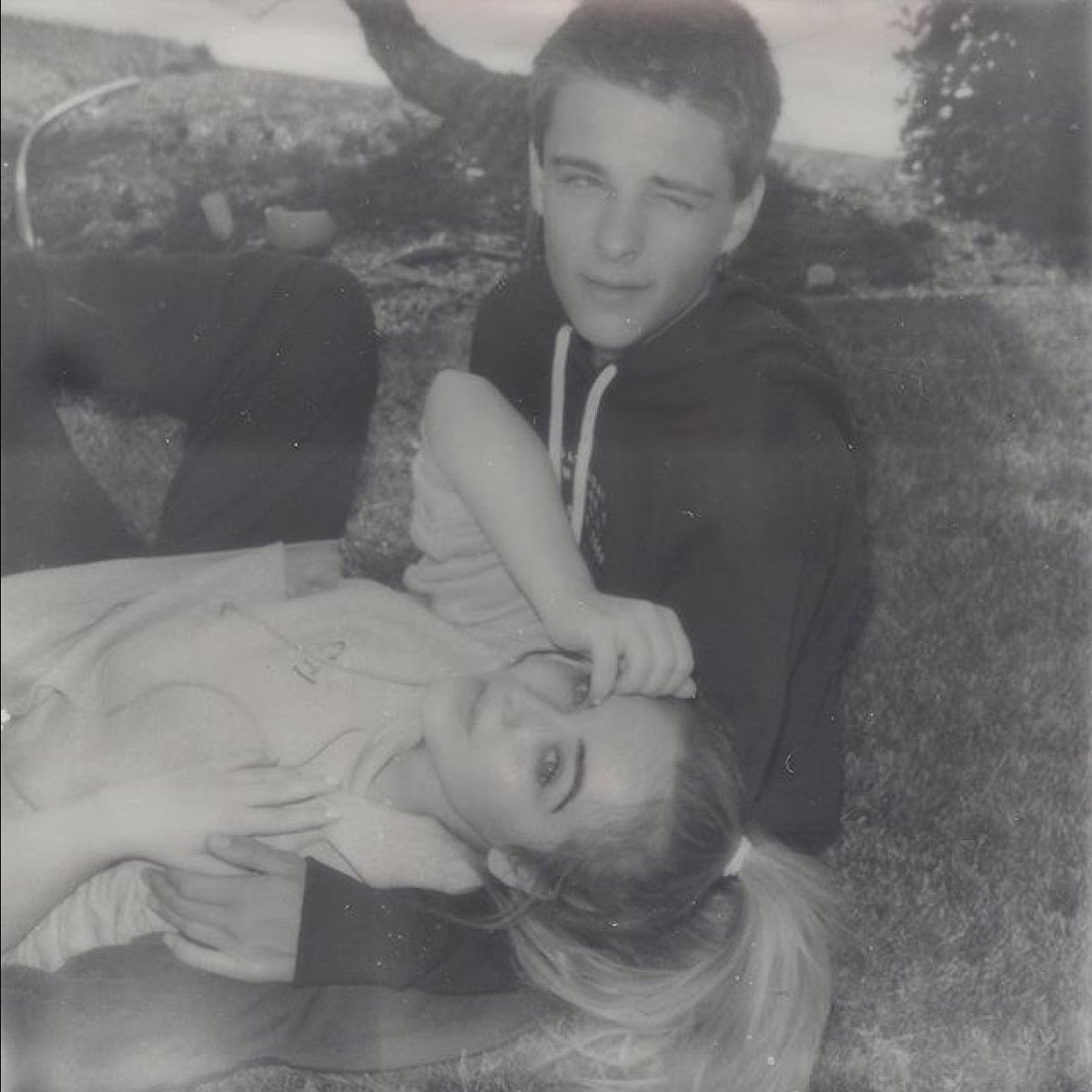 sabrinainsider_'s tweet photo. 2018 starts in a bang with new #corbrina photos! mother and son back at it, or are they going to tie the knot? jk jk😂 https://t.co/kdBFoQQUr3