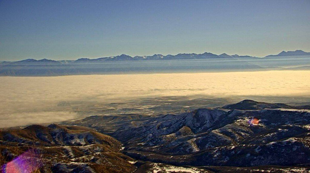 fox13's tweet image. How polluted is your neighborhood? New research lets you see bit.ly/2CB7UJa