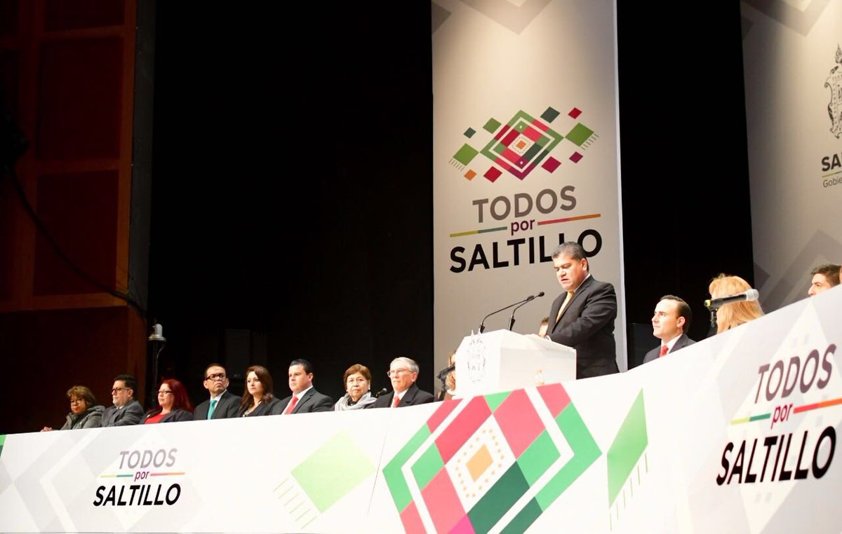 mrikelme's tweet photo. Acompañé con gusto a mi amigo Manolo Jiménez Salinas, en su Toma de Protesta como Presidente Municipal de #Saltillo, deseándole el mayor de los éxitos en su nueva encomienda como Alcalde de la capital de nuestro estado. #FuerteCoahuilaEs https://t.co/HjleH6GBQb
