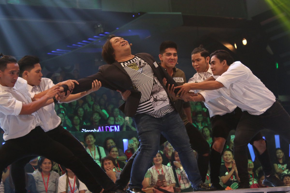 EatBulaga's tweet photo. Palakpakan para sa Third Team: Mama Ten &amp; Mark Herras! 
💡🤣 https://t.co/A86FUm2tX9