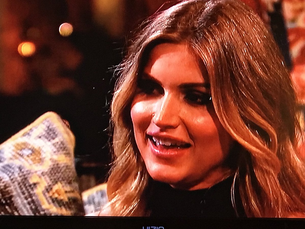 TorelloSports's tweet image. I think we have our Olivia...

#ChelseaVibes #TheBachelor #TheRealRoseBowl