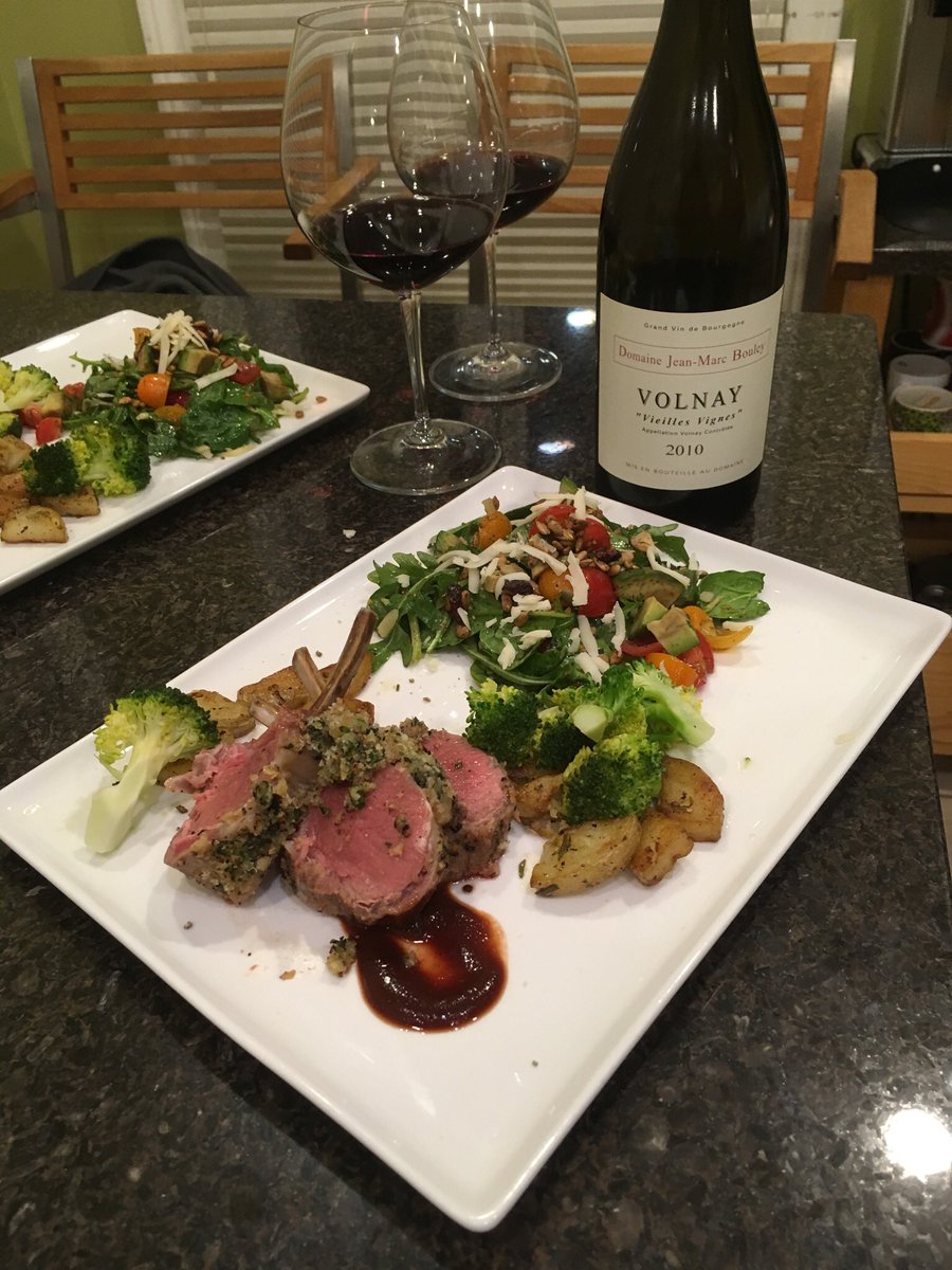 kdfarq's tweet photo. Thx @faragini great start to 2018 #newyearsdinner https://t.co/M3IQfANdwG
