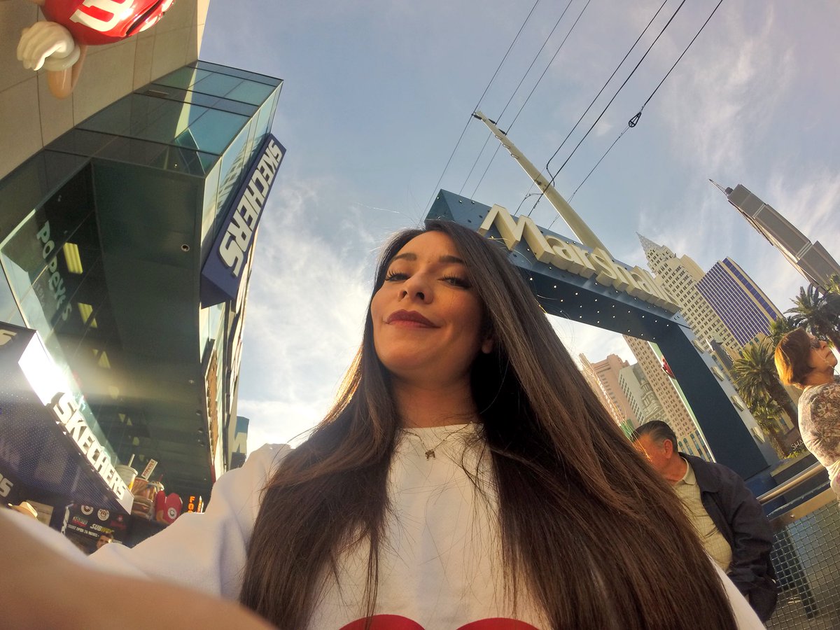 Amando ver mi cabello así !!
Gracias <a href="/paolasupply/">PAOLABEAUTY</a> por la atención !!! 
Les súper recomiendo ir!!
El mejor cabello para tu cambio de look lo tiene Paola😍