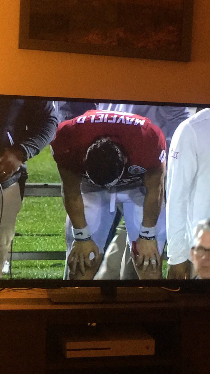 ryanruyle's tweet image. Lol