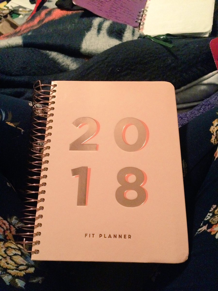 katfdbrad's tweet photo. ~New planner, new planner~🎶 https://t.co/GMAw6NO2zL