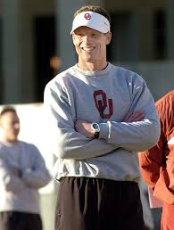 ADub7281's tweet photo. @SoonerFootball I sure do miss having this guy on our sideline. #FireMikeStoops #BringBackVenables https://t.co/aeEl6OodkG
