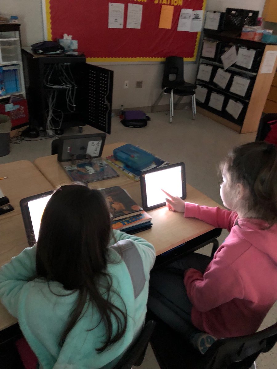 RCSDWV's tweet image. Ms. Greathouse&apos;s 5th grade students at Fairdale Elementary learned about coding from code.org. #code.org #RCSDWVSTEM #RCSDWV #FESSTEM