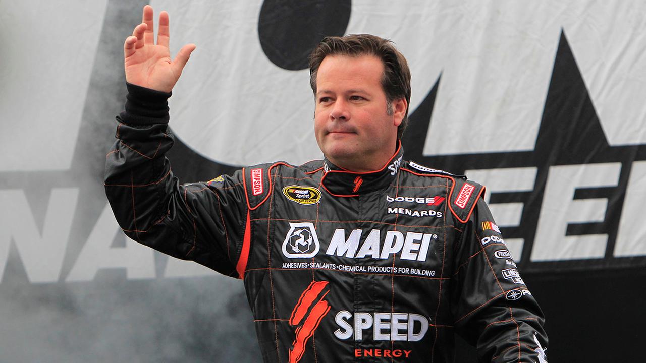 Happy 49th birthday Robby Gordon. 