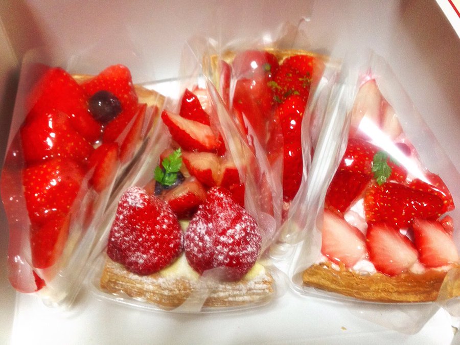 フルーツケーキファクトリー福袋の中身ネタバレ 割引券が豪華 福袋研究科りんのブログ