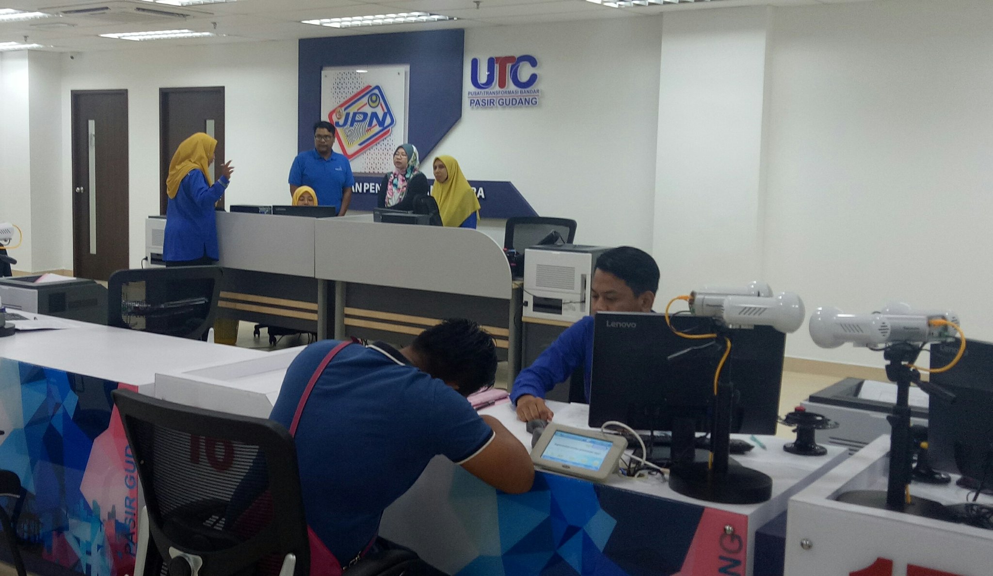 Friends Of Kdn On Twitter Rt Jpnm Official Rt Jasrikasim Jpn Utc Pasir Gudang Beroperasi Di Kompleks Pusat Bandar Pasir Gudang Mulai 31 12 2017 Bersedia Memberi Perkhidmatan Terbaik Untuk Rakyat Negaraku Rakyat Di Hati