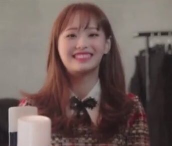 chuu pics ♥︎ H I A T U S tweet media