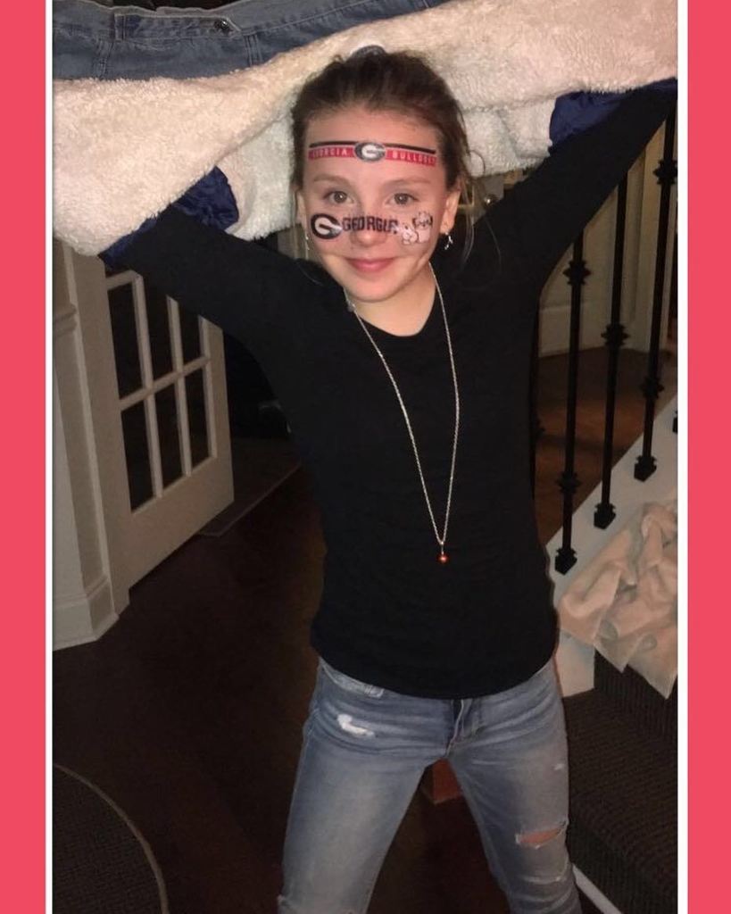 Had the best time tonight with <a href="/morgansudderth/">morgan sudderth</a>  thank you!💜💜#GoDawgs!!🏈🧡 #goingallout😁💓