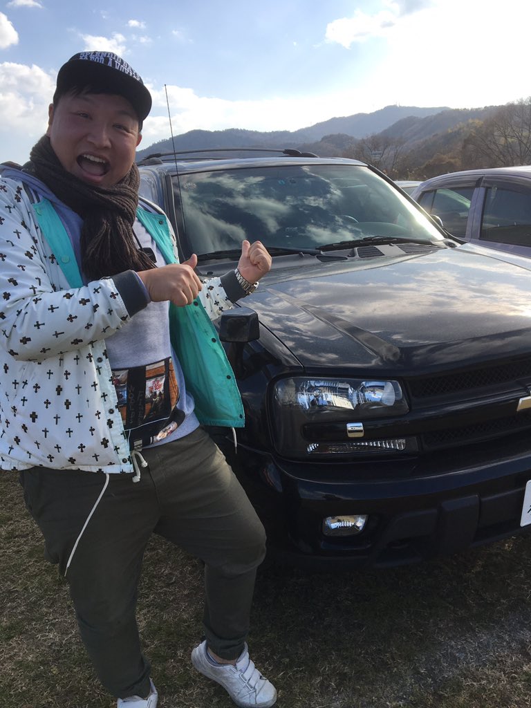 高嶋寛昭hiroakitakashima いやいやコレなら緩い方ですよ さんまさんのエルカミーノとかあの世代の アメ車を ピョンピョン跳ねる仕様してるニーちゃん達の中にモノホンさん居るし 分かり易く言えば ジゴロ治五郎の兄貴の車みたいなの言えば