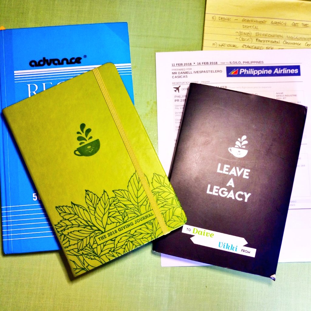 daivepasikat's tweet photo. Thanks Vikki this nice gift.
Create memories, collect learnings, and LEAVE A LEGACY.
#cbtl
#2018givingjournal https://t.co/JdI6R9UeWO