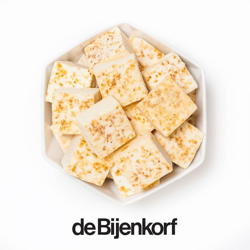 Fresh start of 2018, from now Mallows will also be available at <a href="/debijenkorf/">de Bijenkorf</a>!! ift.tt/2CcuqHr