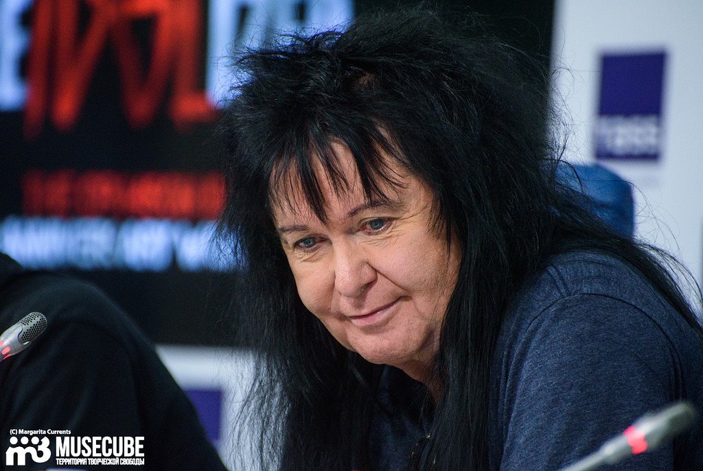 WaspFanClub's tweet photo. Blackie Lawless of W.A.S.P.  

Moscow press conference 2017 

#BlackieLawless #wasp #ReIdolized #CI25 
@WASPOfficial https://t.co/eavSr8IlE1
