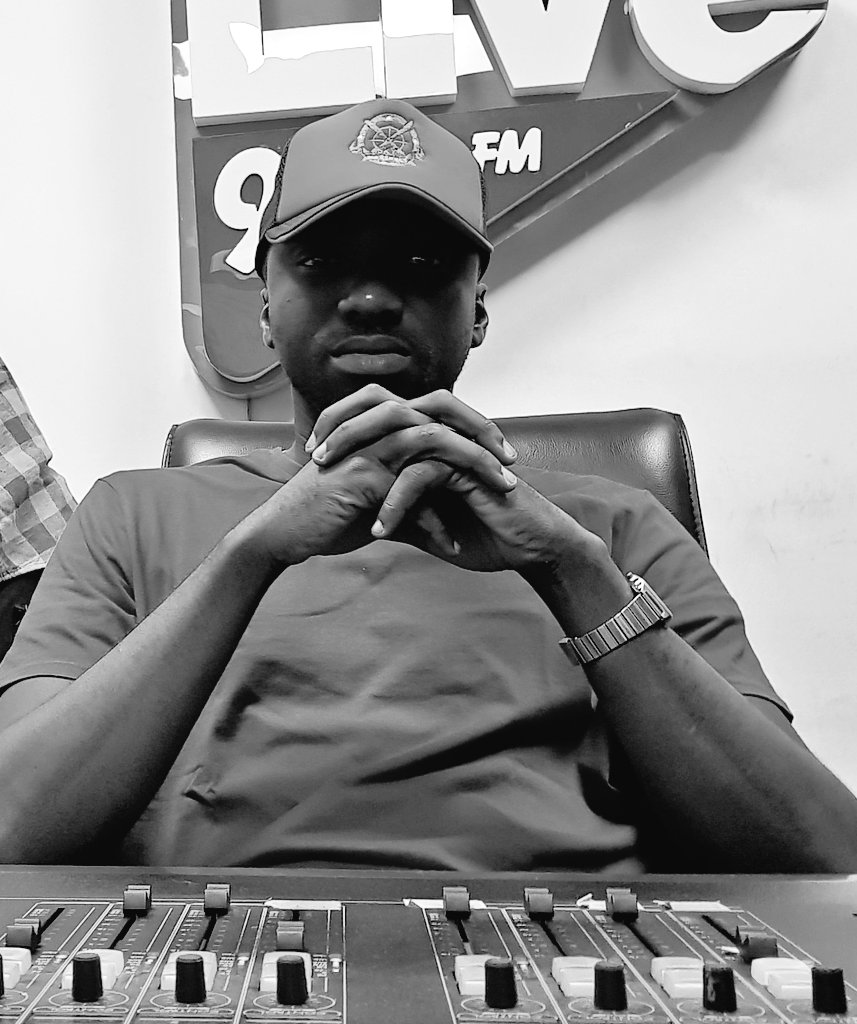 jayfoley2131's tweet photo. Controlla https://t.co/EdCl38g9jP