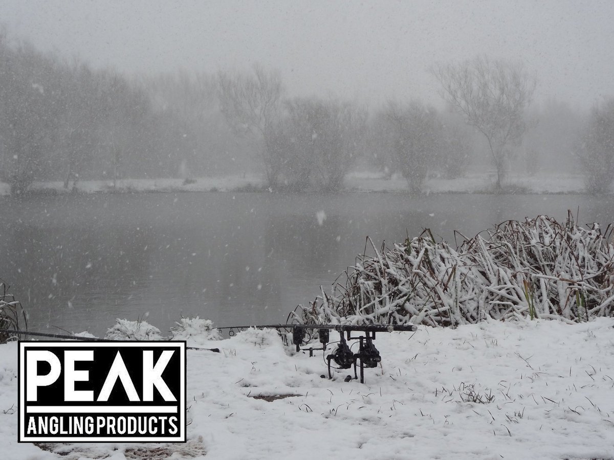 Peakangling's tweet photo. Happy new year everyone and thank you for your support during 2017. https://t.co/8uAA0jmSmd
