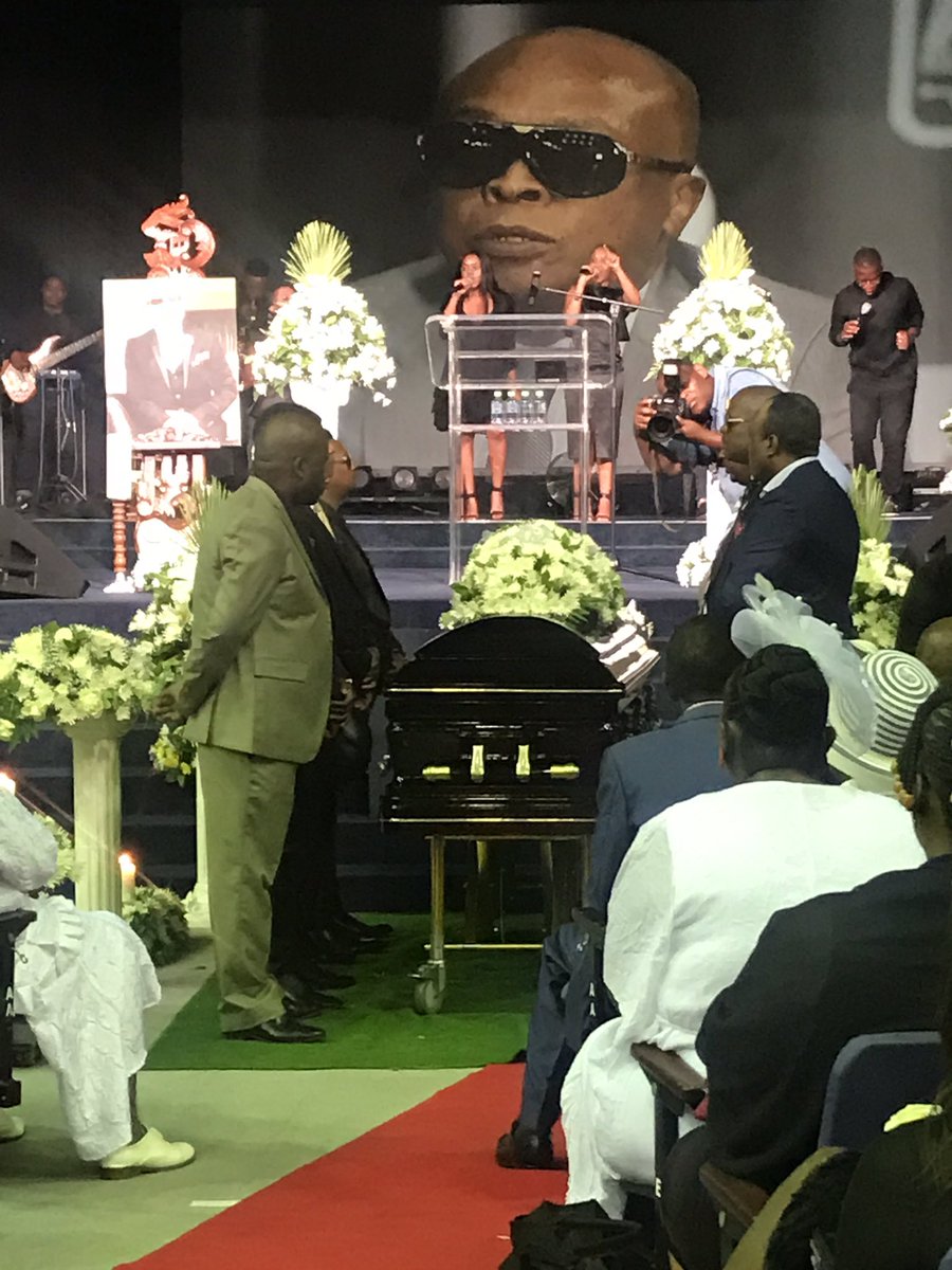 Zwane_2Li2Ls's tweet image. #RobbieMalingaFuneral @ReporterStar