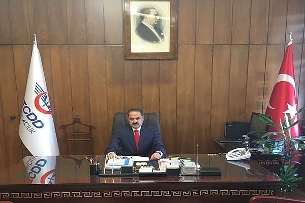 "TCDD TAŞIMACILIK AŞ GENEL MÜDÜRÜ VEYSİ KURT’UN YENİ YIL MESAJI"

DETAY: tcddtasimacilik.gov.tr/haber/TCDD%20T…