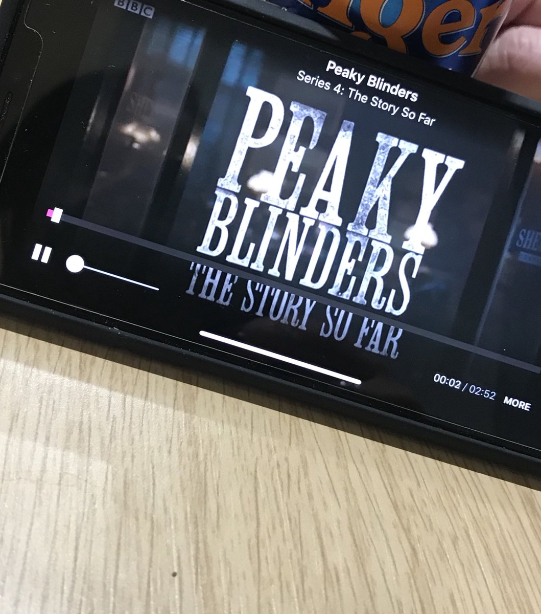 Teacher_LMc77's tweet photo. Series 4 @ThePeakyBlinder downloaded on the iPhone #NYC #flightentertainment https://t.co/k7um4VaNAO