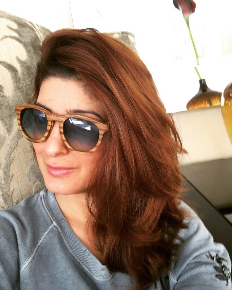 Twinkle Khanna on Twitter: Twinkle Khanna on Twitter: