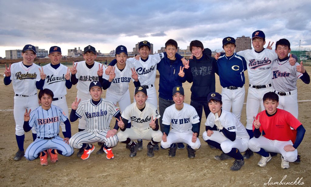 Haluhi 愛知高校野球 中学野球 Ar Twitter 名古屋北リトルシニア 18年 新春グラウンド開き 1月2日 火 守山区河川敷グラウンド 18年 野球始め 高1 高2 高3 大学生 県内 県外 から 豪華メンバーが集結 名古屋北シニア T Co P9fpsv7dae Twitter