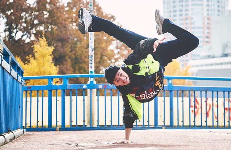 日高竜太 フォトTシャツ BOT ◣ on X