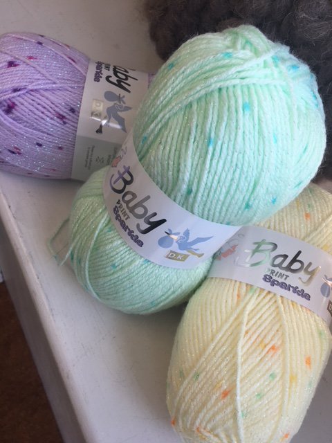 Here's some spring like colours with a little sparkle to kick off the new year!
Woolcraft Baby Print Sparkle 💫
Bodkins re- opens tomorrow at 9am.