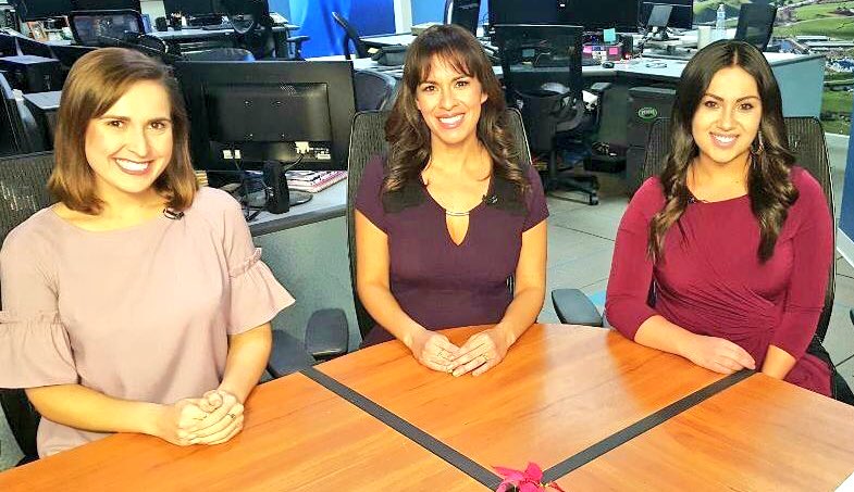 PGE_Carina's tweet photo. First newscasts of 2018 in the books alongside these beauties, @BrookeMartell @_FabRamirez 😘
Work New Years Resolution: tweet more! Already off to a great start. #happynewyear #temporaryset #tvnews https://t.co/cplukWODU5