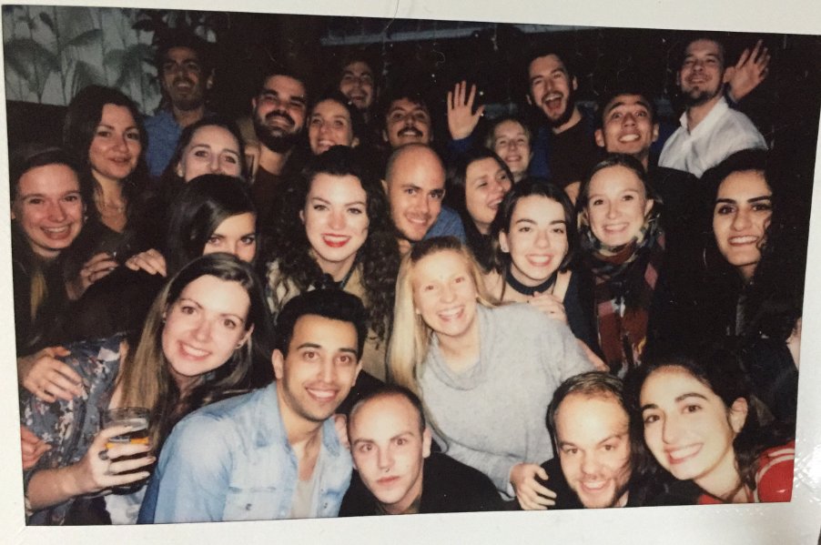 StudentJob International vous souhaite une excellente année! Que 2018 vous apporte la réussite dans vos études, beaucoup de bonheur &amp; surtout vous permette de trouver le job de vos rêves! bit.ly/2CuRJzk #StudentJob #Jobs